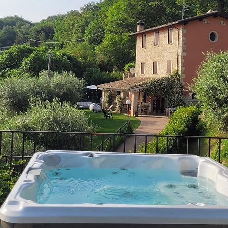 B&B L'Usignolo アスコリ・ピチェーノ エクステリア 写真